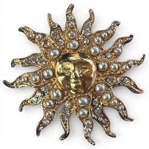 Rare Vintage Butler & Wilson 18K Gold Plated Celestial Sun Brooch With Stones